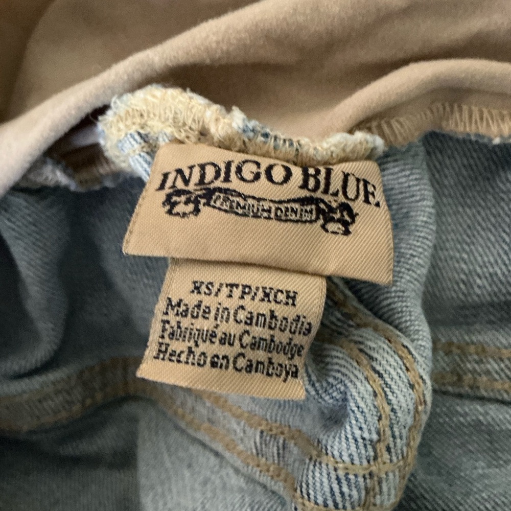 Indigo Blue maternity jeans with Distressed Blue Denim size xs - Picture 6 of 6